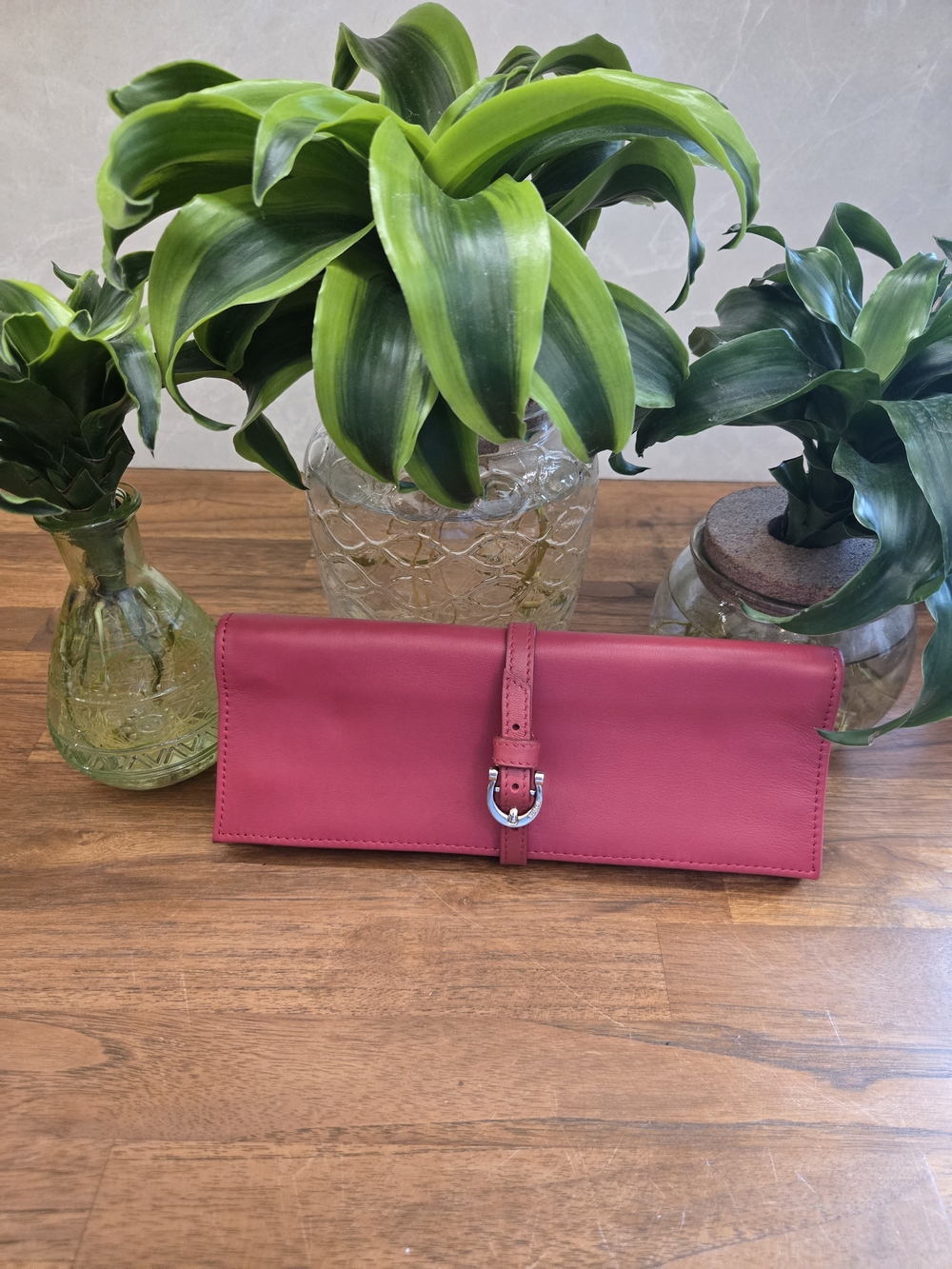 ROYCE New York Leather Travel Jewelry Roll Organizer Red